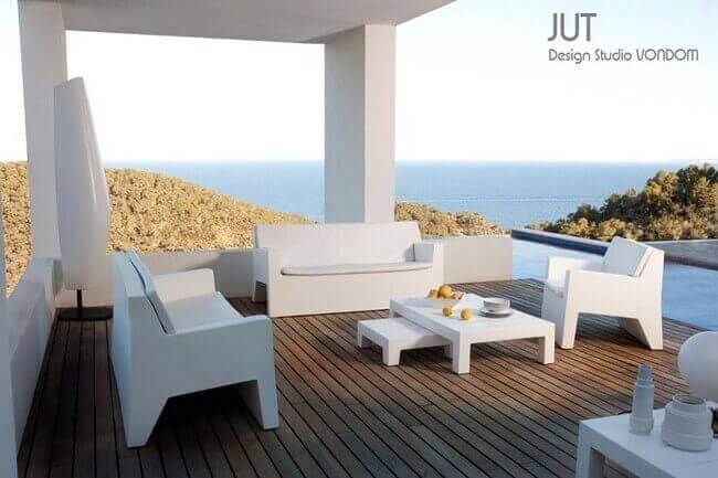 Salon de jardin Jut Vondom avec 2 tables