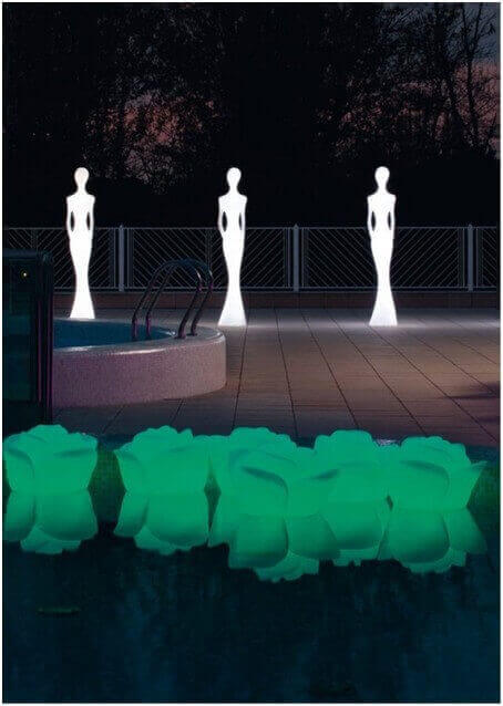 Huge Penelope sculpture by MyYour, luminous decoration for outdoor