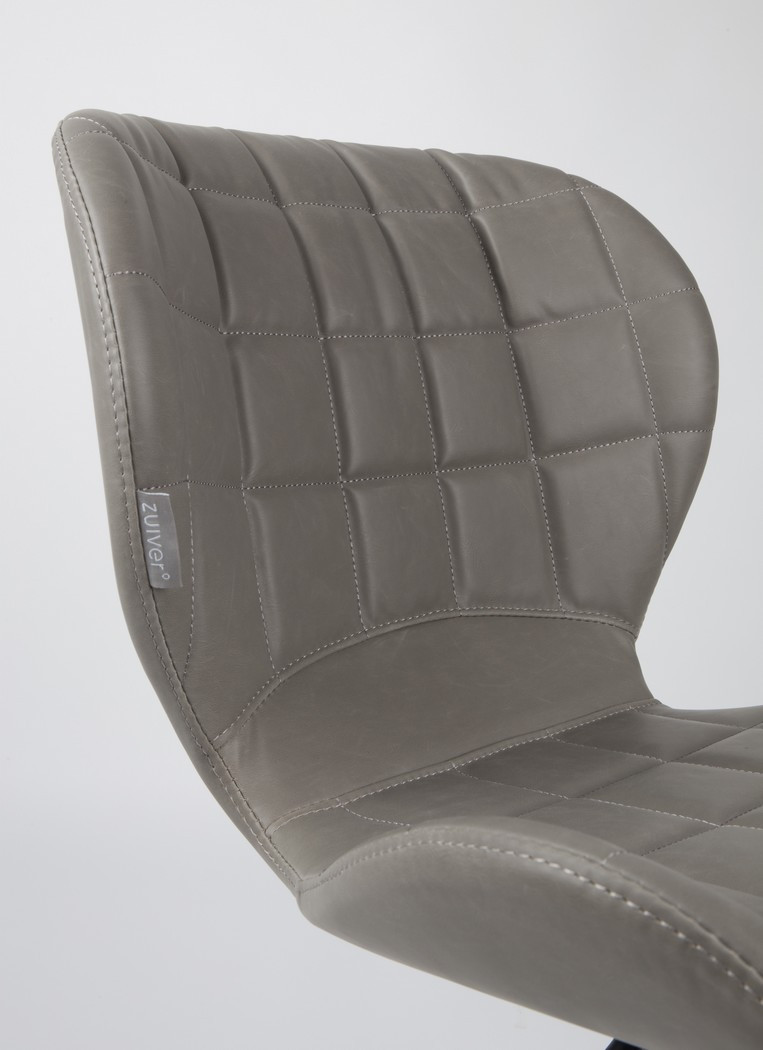 Chaise OMG aspect cuir gris