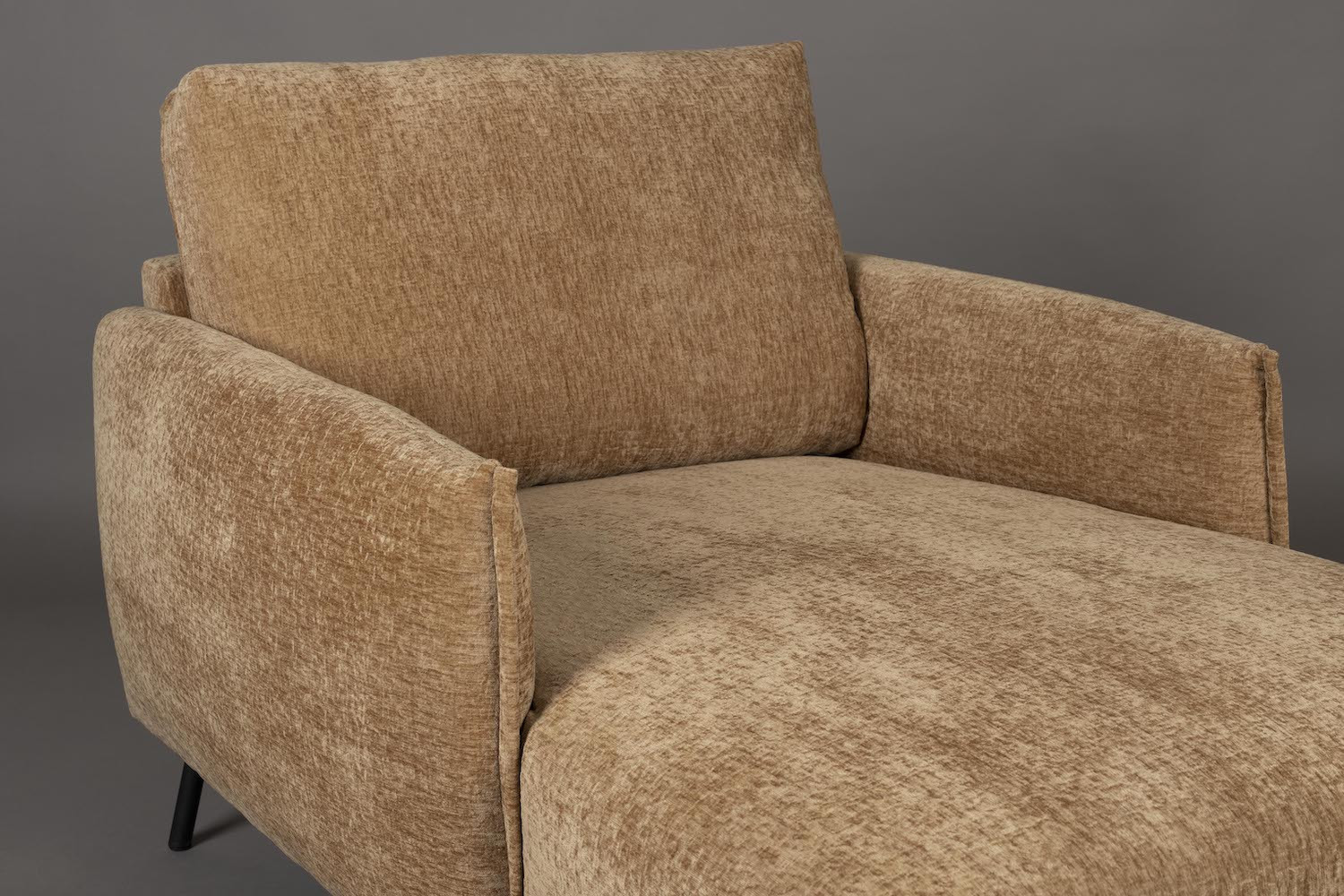 HARPER - Fauteuil lounge en tissu camel