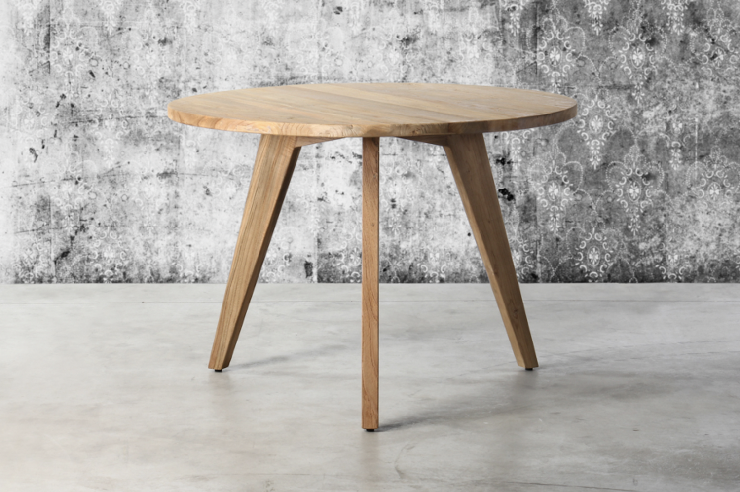 FAB - Wooden round dining table 100 cm