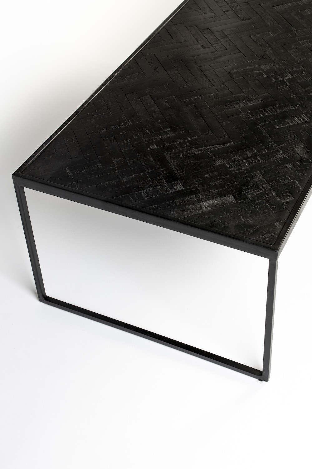 PARKER - Coffee table in black recycled teak