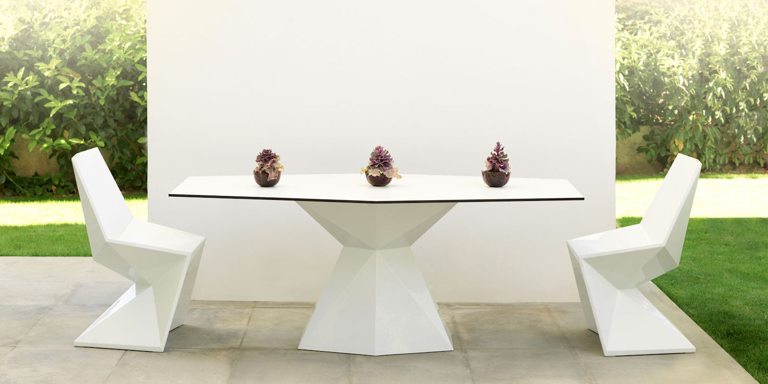 VONDOM: Design Vertex table 