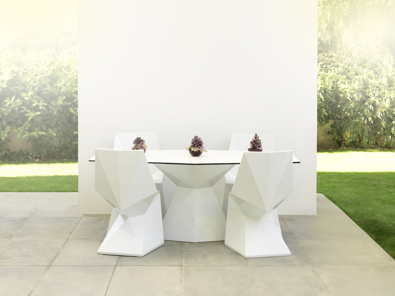 VONDOM: Design Vertex table 