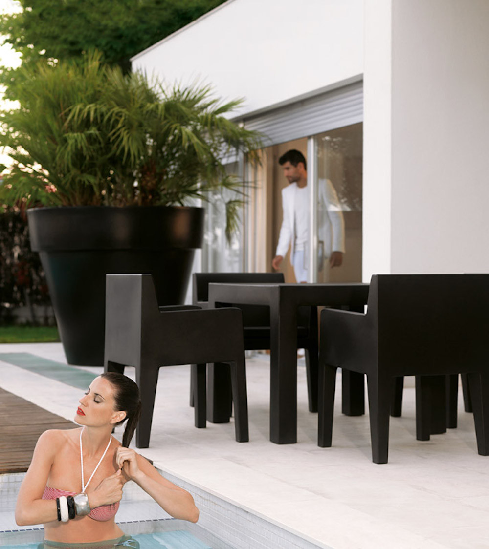 Square Outdoor dining table Vondom