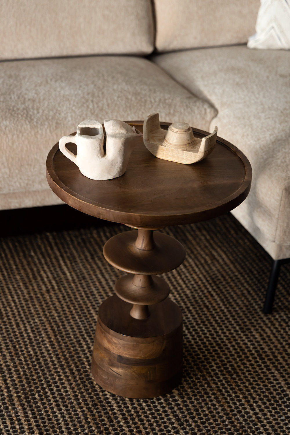 CATH   - Walnut side table D 46