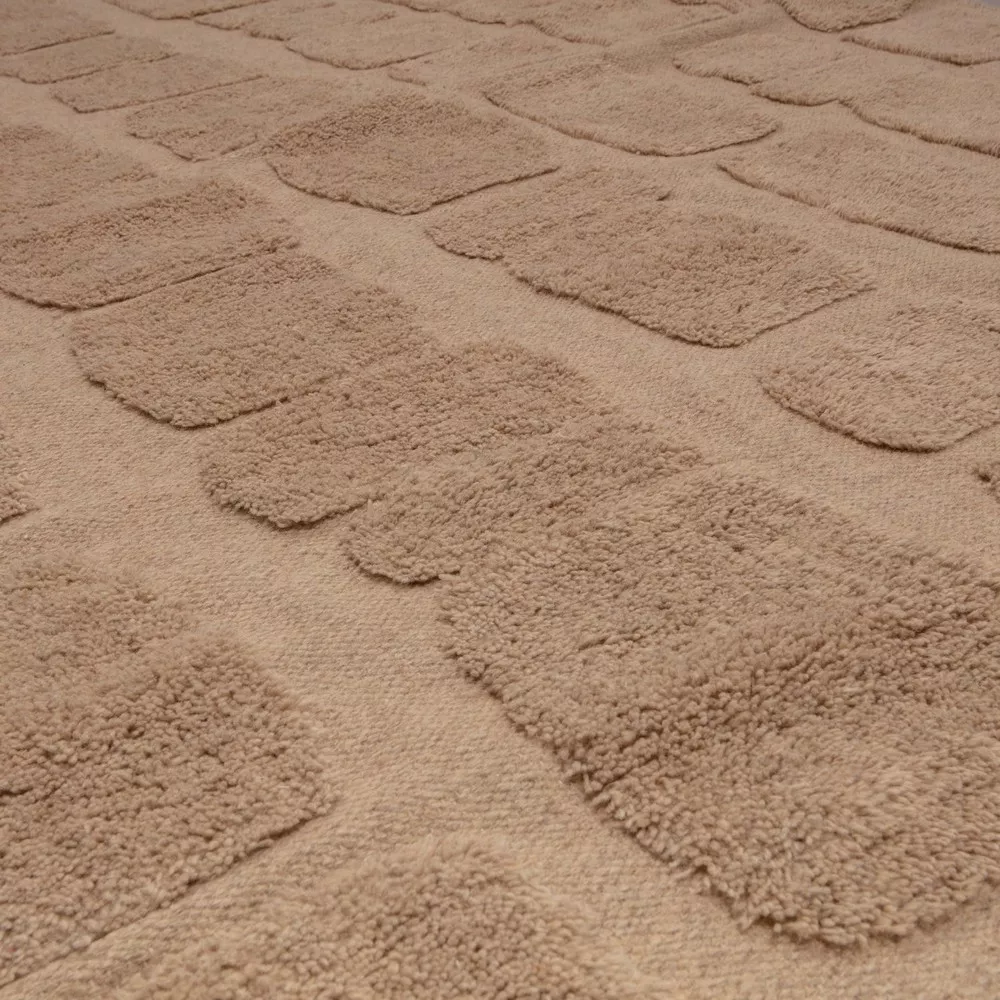 Beige carpet Bricks